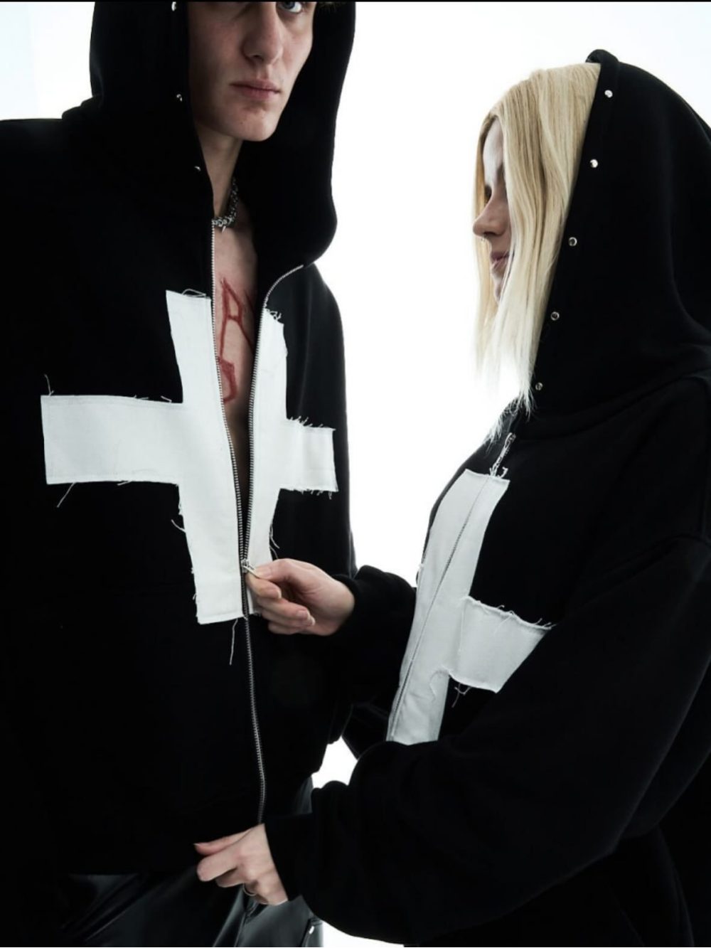 Street Fashion Zip Up Hoodie - 2026年ニューY2Kダーククロスフード付きジッパーフーディーアメリカンレトロルーズジャケットパンクゴシックトレンドファッション個性的な万能アイテム