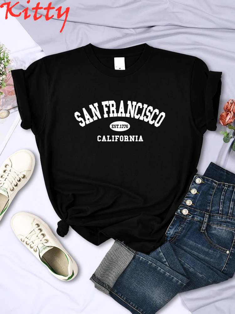 Street Fashion California - サンフランシスコ Est.1776 カリフォルニア レターストリート レディース Tシャツ