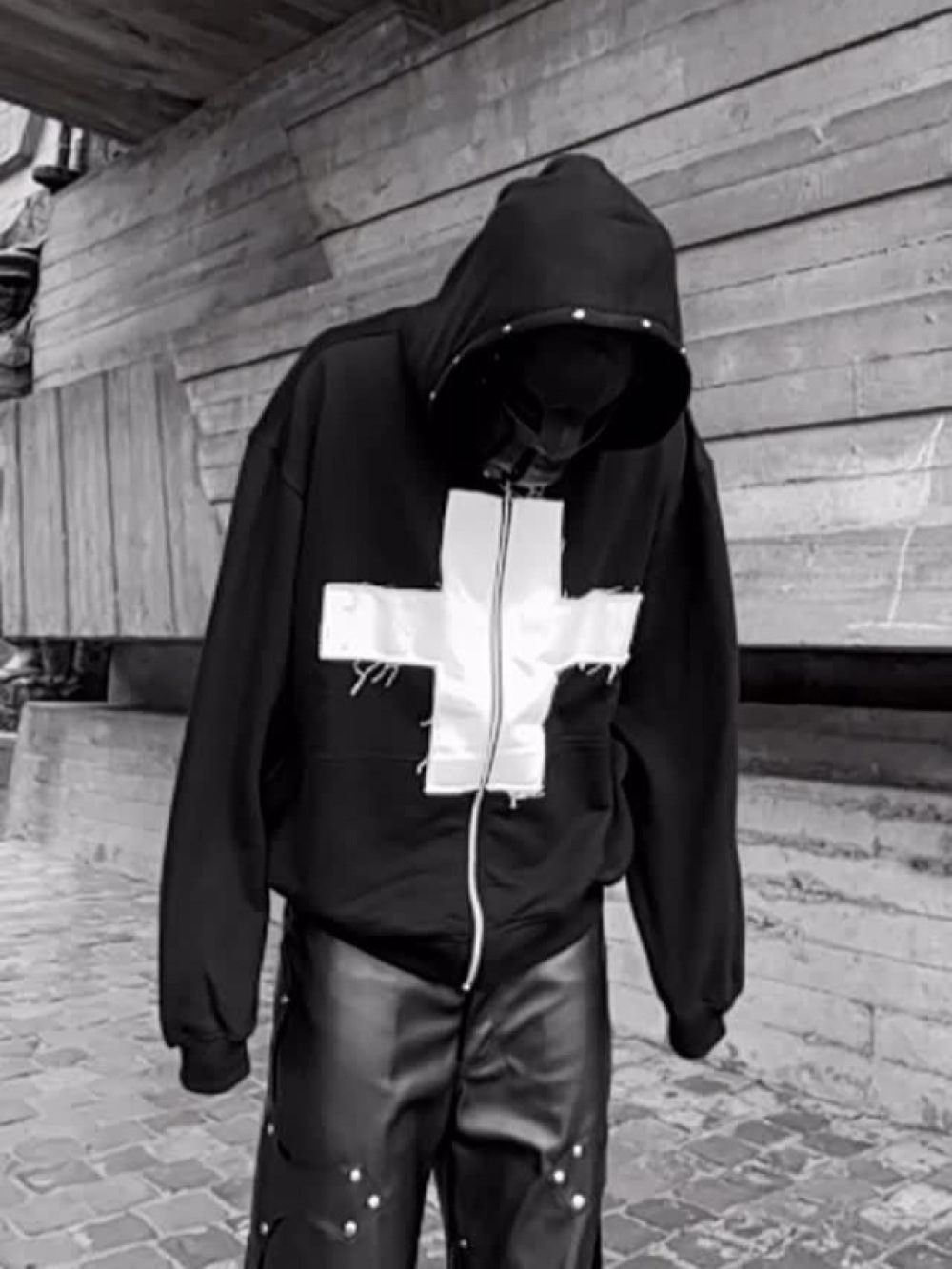 2026年ニューY2Kダーククロスフード付きジッパーフーディ - Street Fashion Zip Up Hoodie のレビューと価格