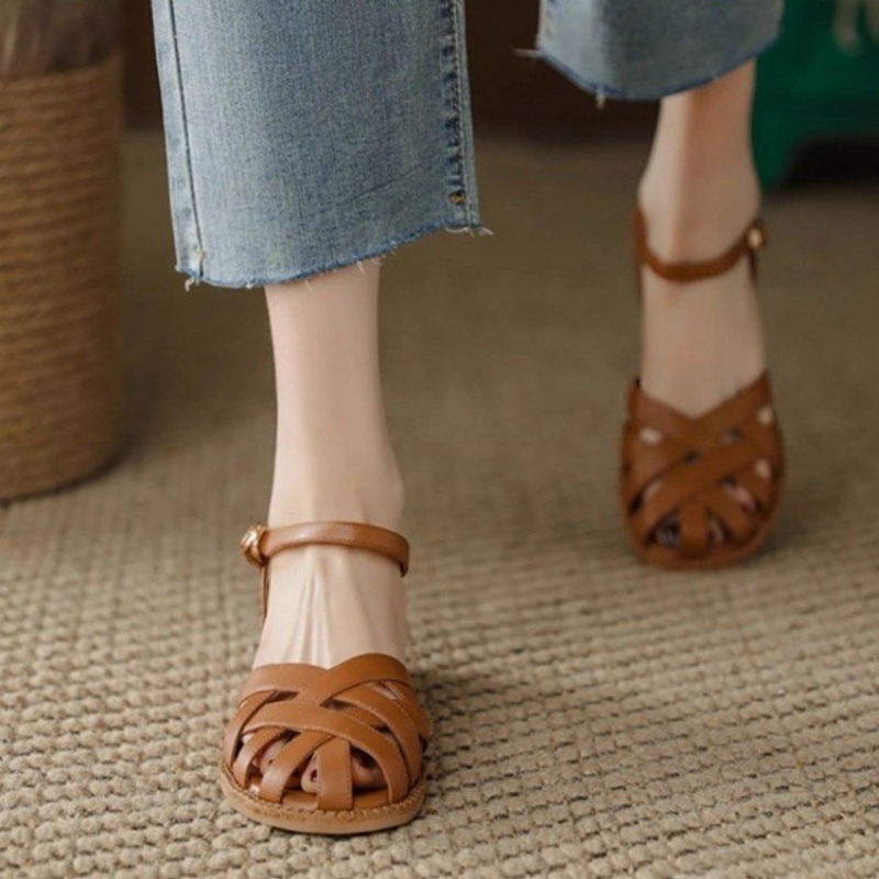 靴女性 2025 バックルストラップ女性のサンダルファッショ - Street Fashion Female のレビューと価格